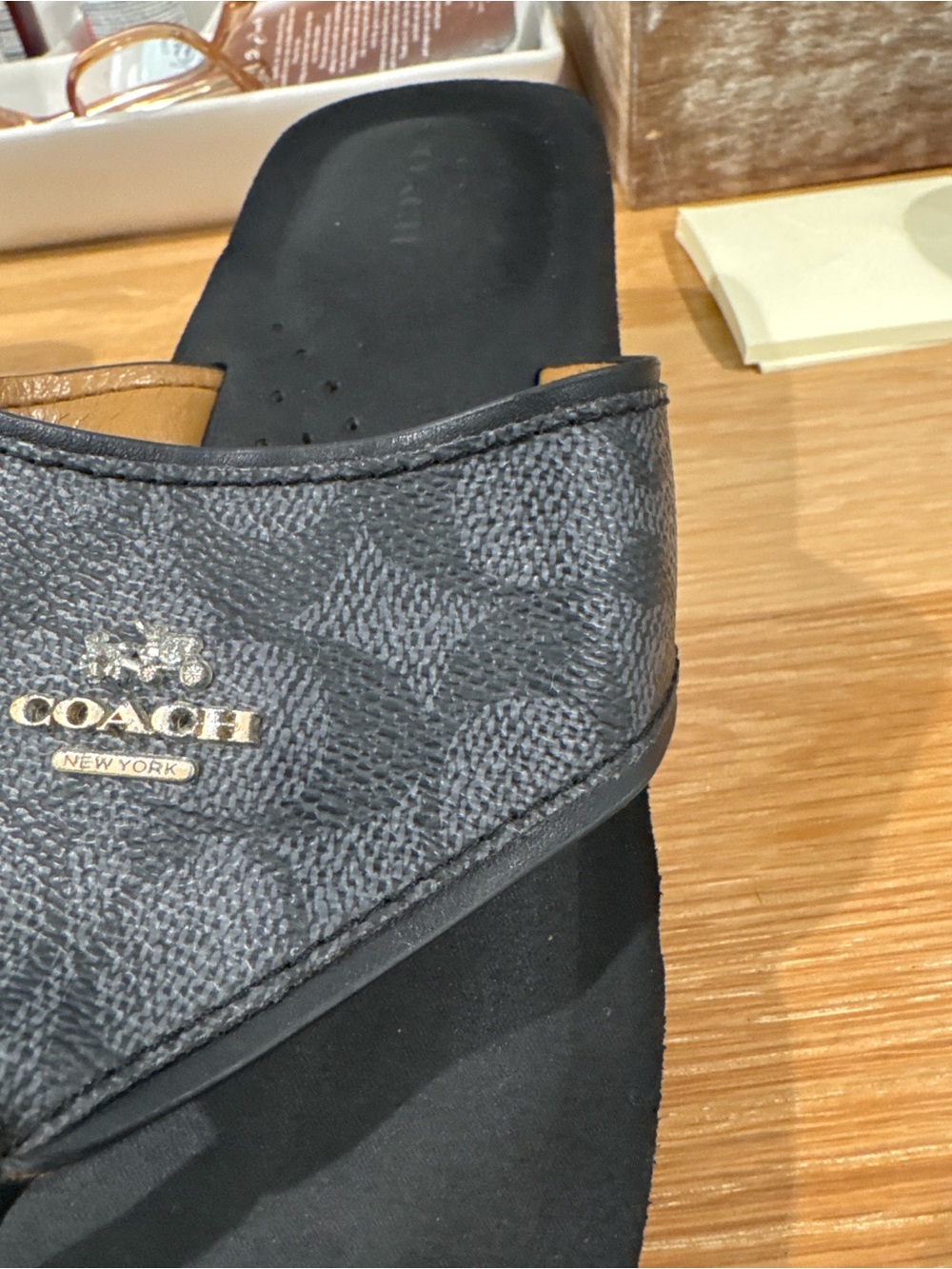 Coach Janice Black Signature Canvas Platform Wedge Thong Sandals Y2K Size 9 - Picture 5 of 8
